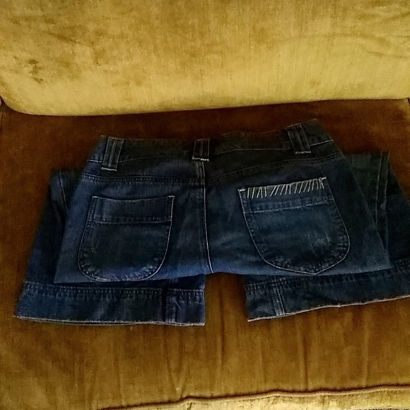 Denim Cropped Pants - Picture 4 of 6